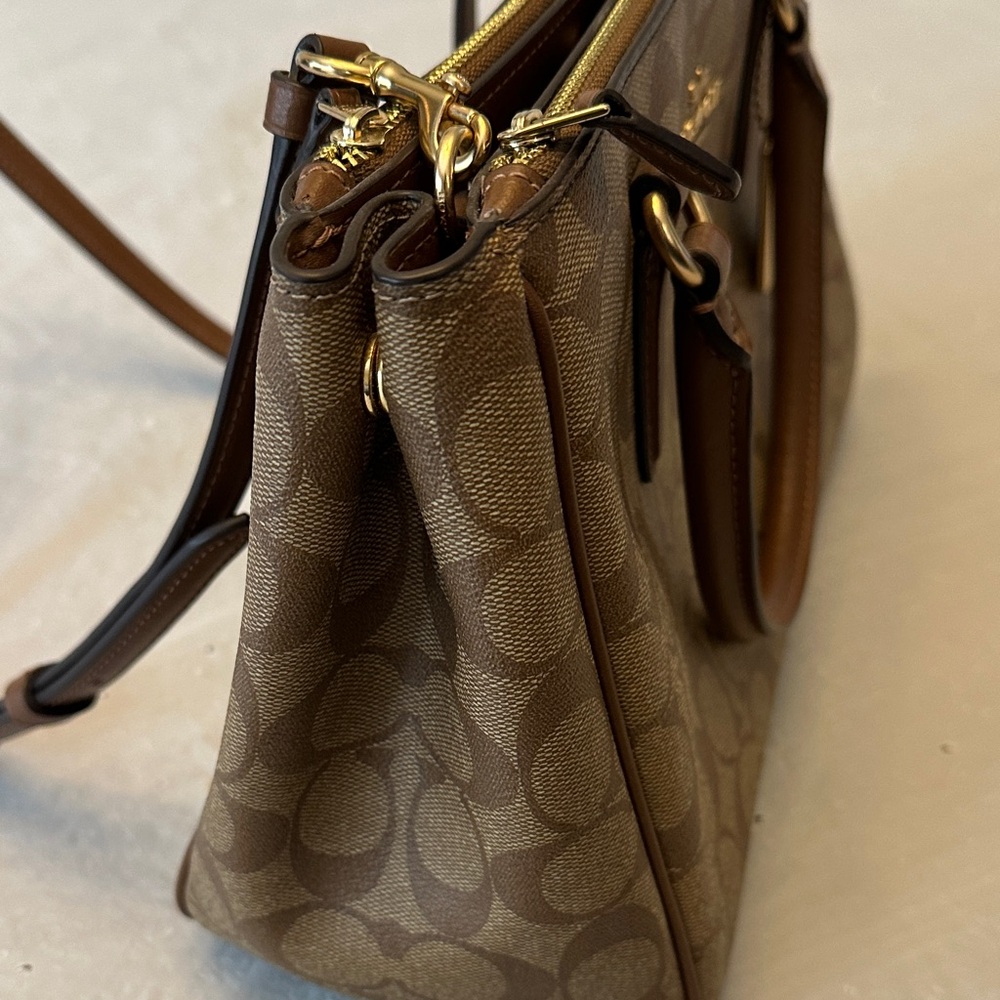 Coach Signature Margo Carryall Satchel - Picture 4 of 8